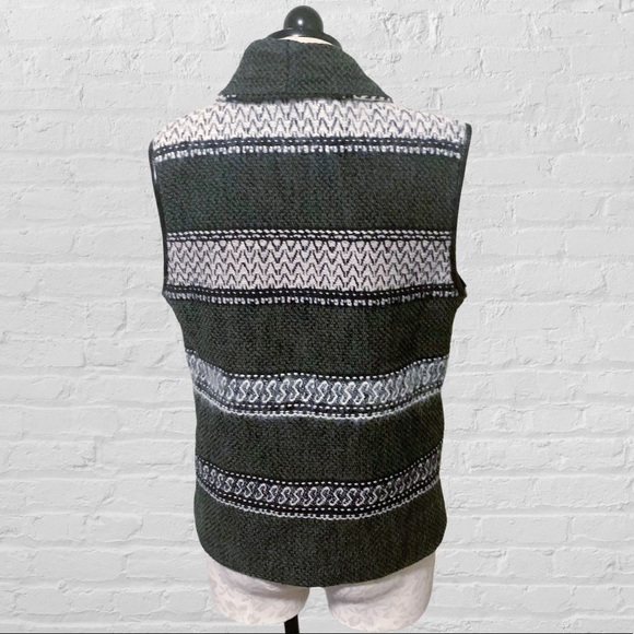 EDUN Fair Isle Patterned Fringe Winter Vest Green M - Picture 9 of 12